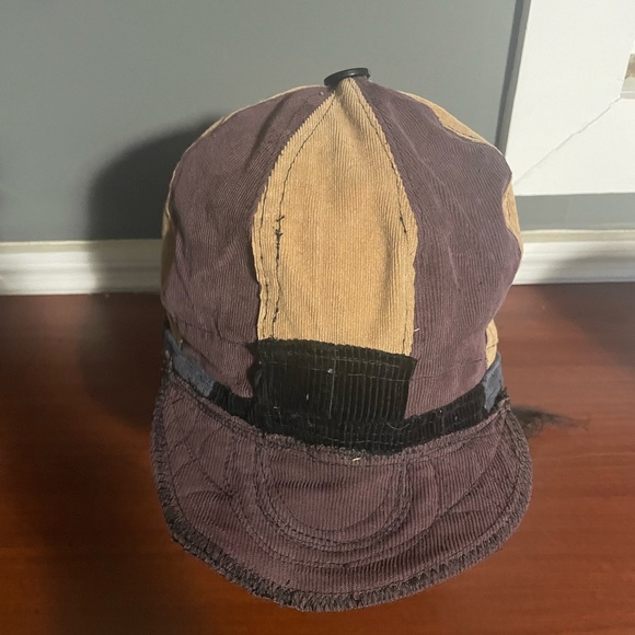 Custom hat - Picture 3 of 7
